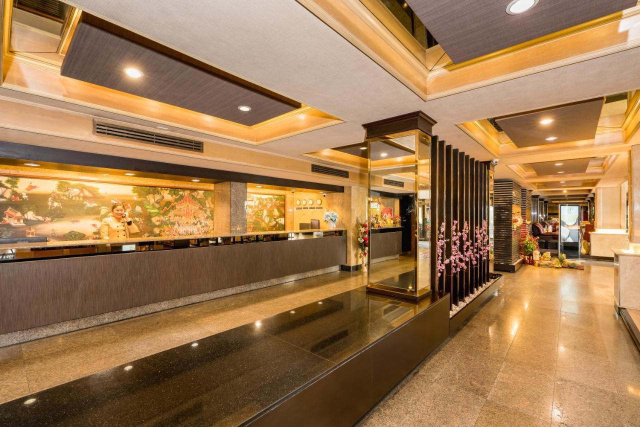 Niran Grand Hotel Banguecoque Exterior foto